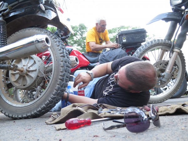 Parking lot mechanics in Dodoma, Tanzania